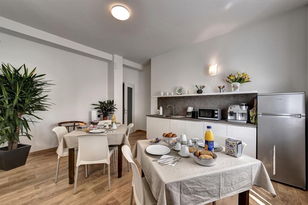 B&B Villa Giuli 瓦雷泽 外观 照片