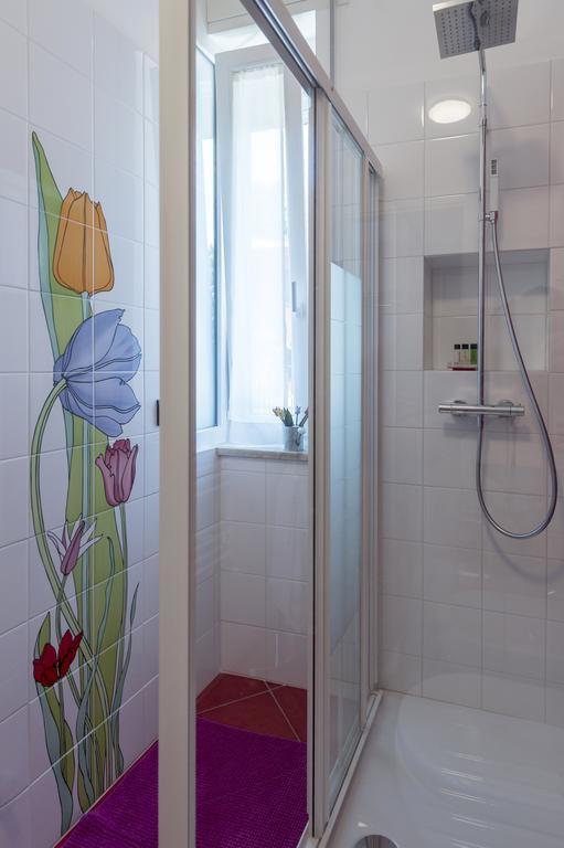B&B Villa Giuli 瓦雷泽 外观 照片